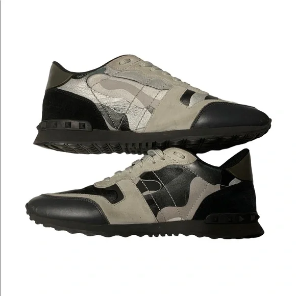 Valentino Garavani Men's Black Valentino Garavani Rockrunner Camouflage Sneakers - Picture 9 of 10